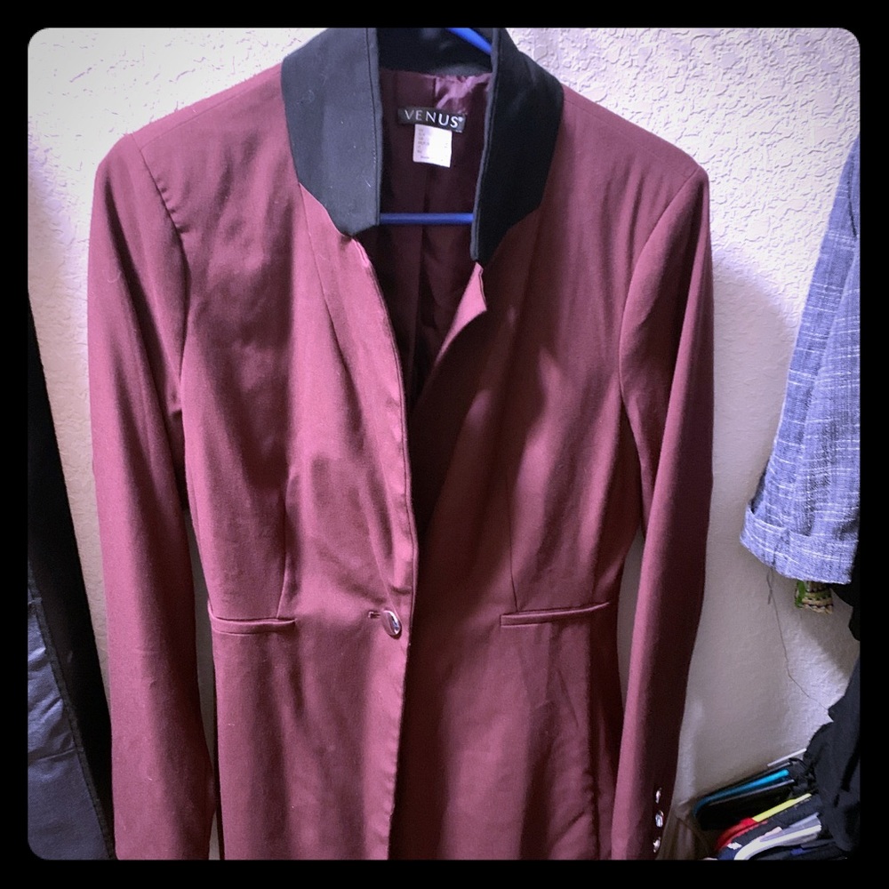 Venus Long Ruffleback Blazer NWOT